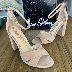 Sam Edelman nude blocked heeled heels